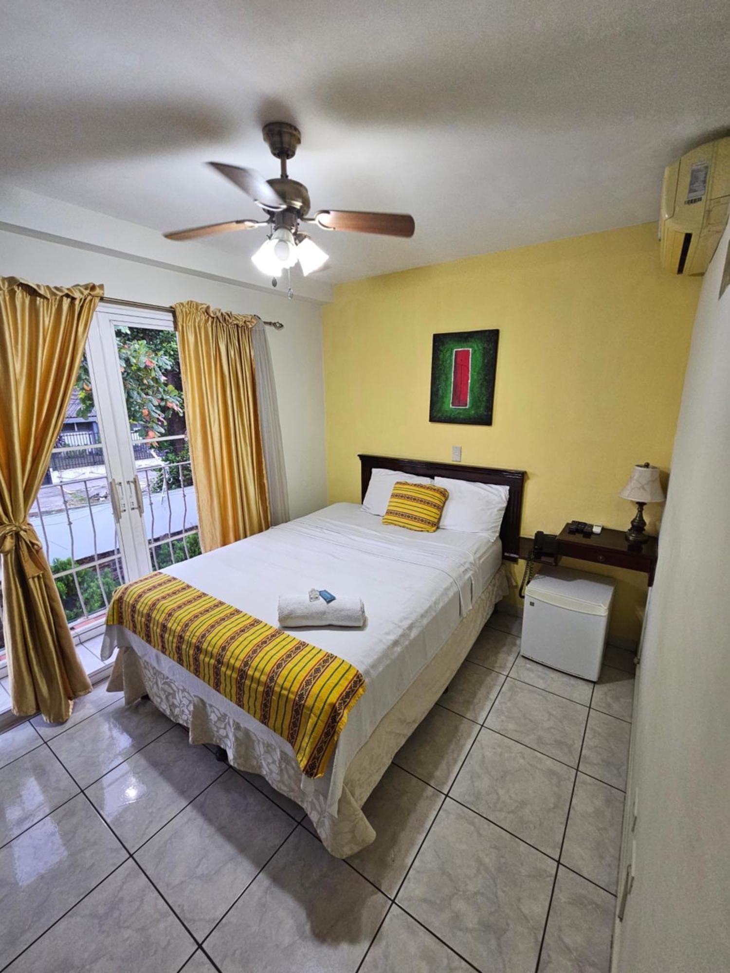 Hotel San Jose Hostal San Salvador Luaran gambar